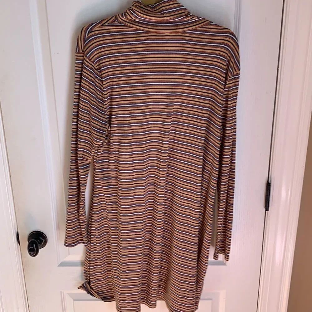 No Comment Plus striped dress - Picture 5 of 5